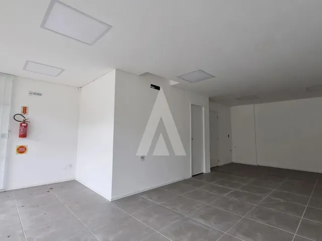 Imagem 6: Sala Comercial de 44,72M² com 01 Banheiro e Vaga de Estacionamento Rotativa Frontais