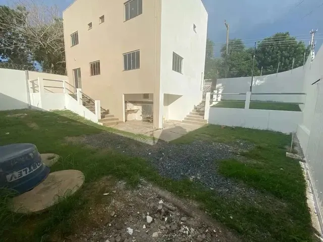 Imagem 5: Sobrado para Venda/Aluguel com 180 Metros Quadrados com 4 Suítes em santa Rosa - Cuiabá