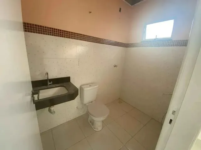 Imagem 4: Sobrado para Venda/Aluguel com 180 Metros Quadrados com 4 Suítes em santa Rosa - Cuiabá