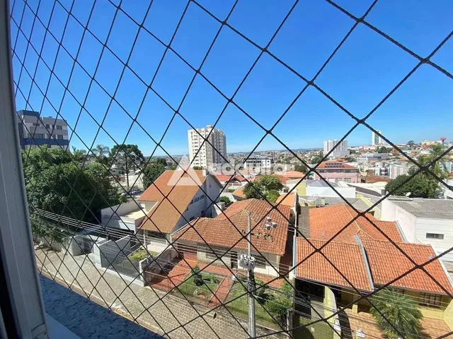 Imagem 3: Apartamento Semimobiliado para Locação com 3 Quartos e 2 Vagas de Garagem no Centro