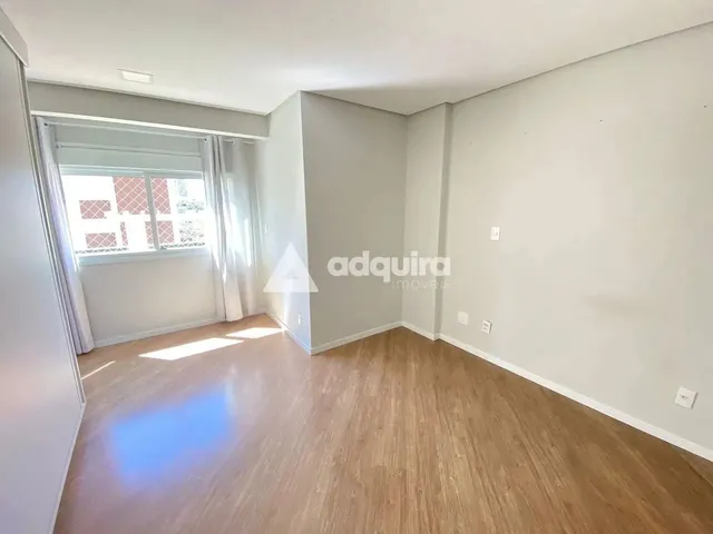 Imagem 5: Apartamento Semimobiliado para Locação com 3 Quartos e 2 Vagas de Garagem no Centro