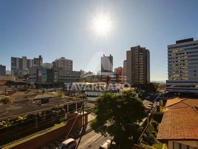 Imagem 8: Apartamento Espaçoso e Sofisticado no Edifício Ravenna: 2 Dormitórios, Suíte Com