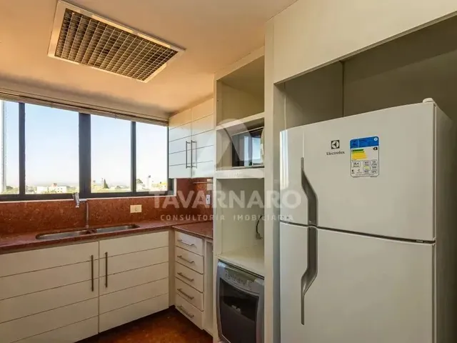 Imagem 4: Apartamento Espaçoso e Sofisticado no Edifício Ravenna: 2 Dormitórios, Suíte Com