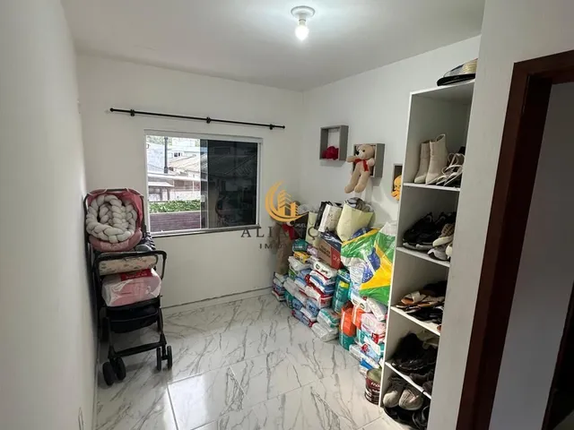 Imagem 7: Sobrado em Forquilhas, São José/SC