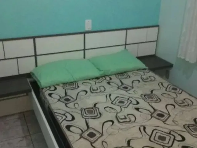 Imagem 5: Alugo na Primeira Quadra do Mar