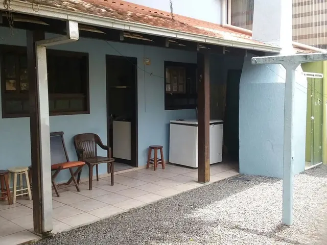 Imagem 2: Alugo na Primeira Quadra do Mar