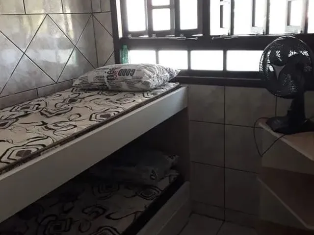 Imagem 3: Alugo na Primeira Quadra do Mar