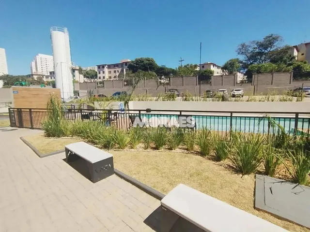 Imagem 2: Apartamento com 2 Quartos, 1 Vaga para Alugar, 56 M² por R$ 2.000/Mês - Vitta Vista