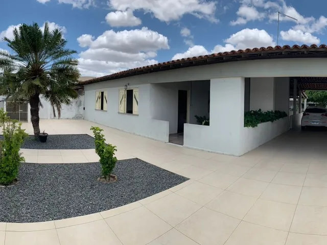 Imagem: Casa residencial para Venda em rua pública