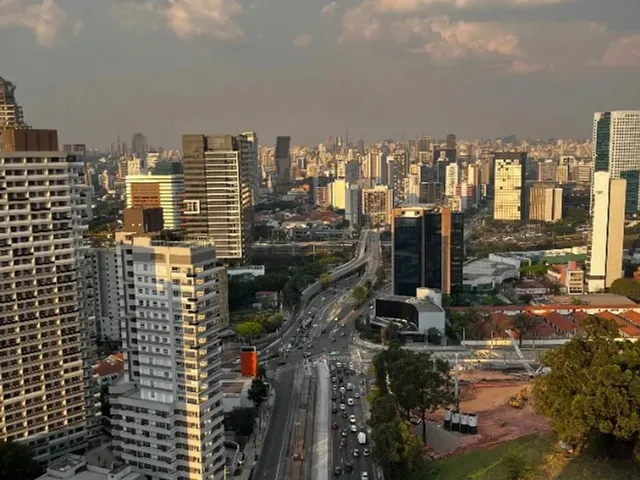 Imagem: Studio com Vista Panorâmica Incrível (Faria