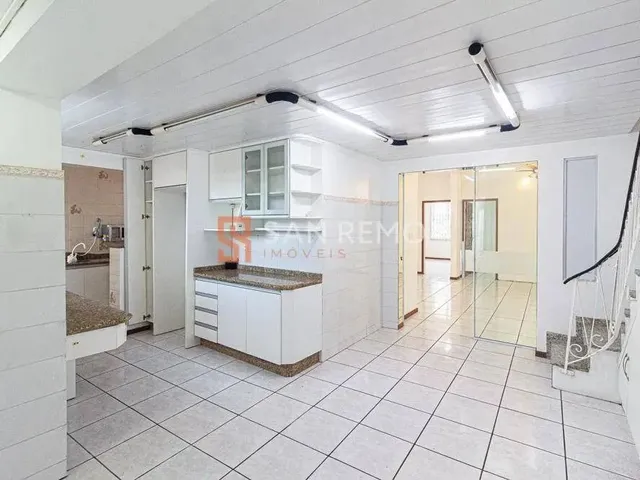 Imagem 4: Estreito Casa com 5 dormitórios
