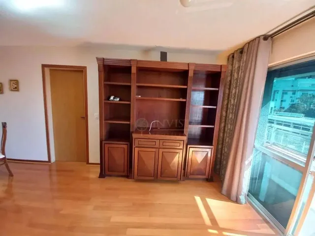 Imagem 11: Apartamento Semi Mobiliado com 2 Quartos para Alugar - Bairro Estreito, em Florianópolis