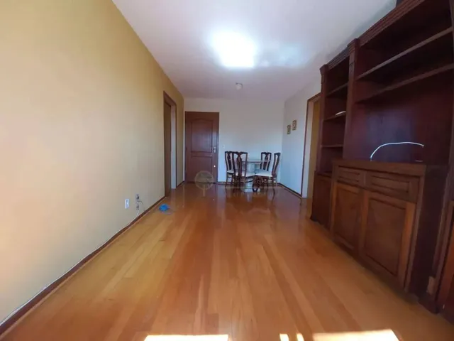 Imagem 6: Apartamento Semi Mobiliado com 2 Quartos para Alugar - Bairro Estreito, em Florianópolis