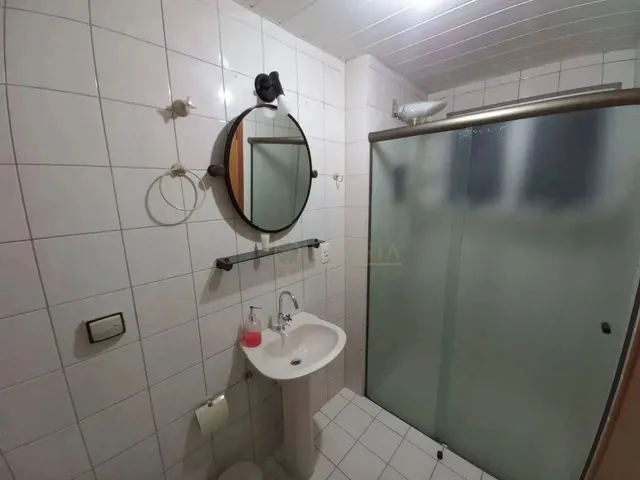 Imagem 3: Apartamento Semi Mobiliado com 2 Quartos para Alugar - Bairro Estreito, em Florianópolis