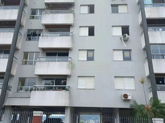 Imagem 4: Apartamento Semi Mobiliado com 2 Quartos para Alugar - Bairro Estreito, em Florianópolis
