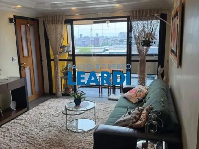 Imagem: O apartamento possui 3 Dormitórios, 1 Suíte, 3 Banheiros,