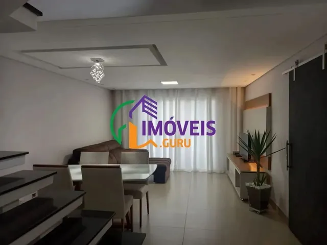 Imagem: A casa possui 2 Dormitórios, 2 Suítes, 3 Banheiros, 2