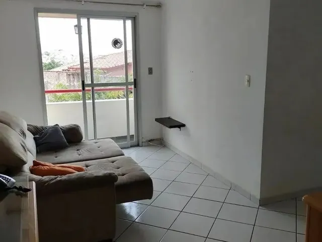 Imagem: O apartamento possui 2 Dormitórios, 1 Banheiro, 1 Vaga na