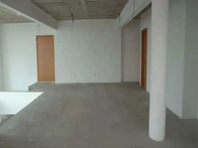 Imagem: O apartamento possui 4 Dormitórios, 5 Banheiros, 5 Vagas na