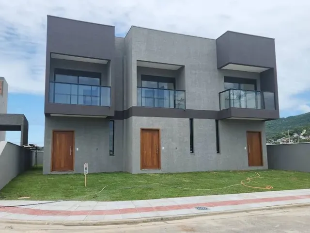 Imagem: Casa Pronta no Real Parque com Tres Suítes
