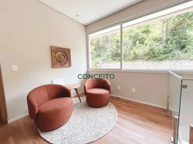 Imagem 10: Casa a Venda Finamente Mobiliada e Decorada, com 5 Suítes, Pronta para Morar na Praia