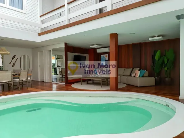 Imagem: Casa À Venda em Jurerê Internacional