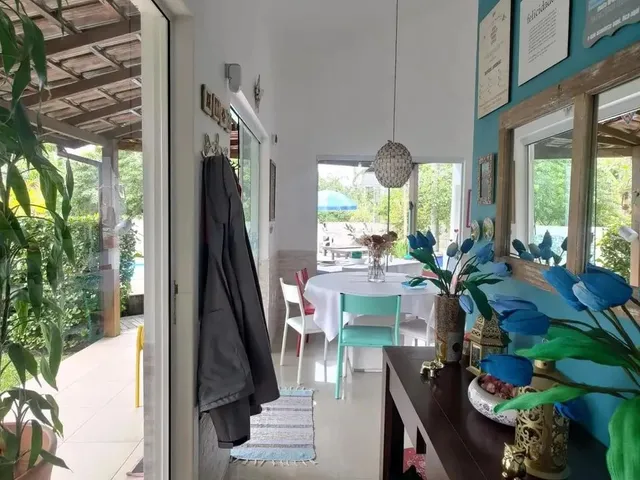 Imagem 5: Casa com Piscina À Venda em Daniela - Florianópolis Sc