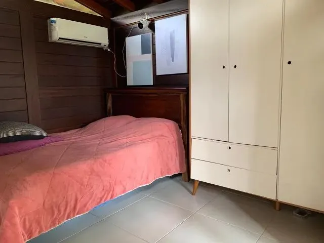 Imagem 2: Oportunidade - Casa 4 Quartos, 323 M² - 500 M da Praia