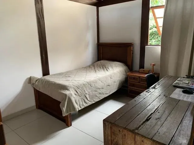 Imagem 9: Oportunidade - Casa 4 Quartos, 323 M² - 500 M da Praia