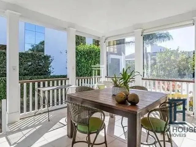 Imagem 3: Casa de Alto Padrão em Jurerê Internacional