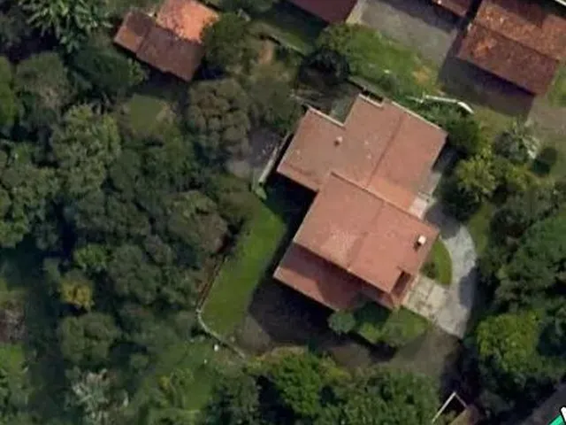 Imagem: Casa com 5 Dormitórios À Venda, 350 M²