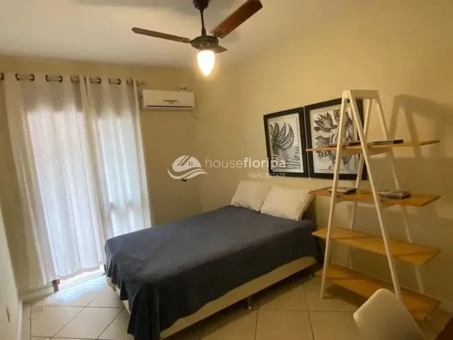 Imagem 8: Casa Triplex Aconchegante com 3 Dormitórios, Suíte e Vista Panorâmica no Condomínio