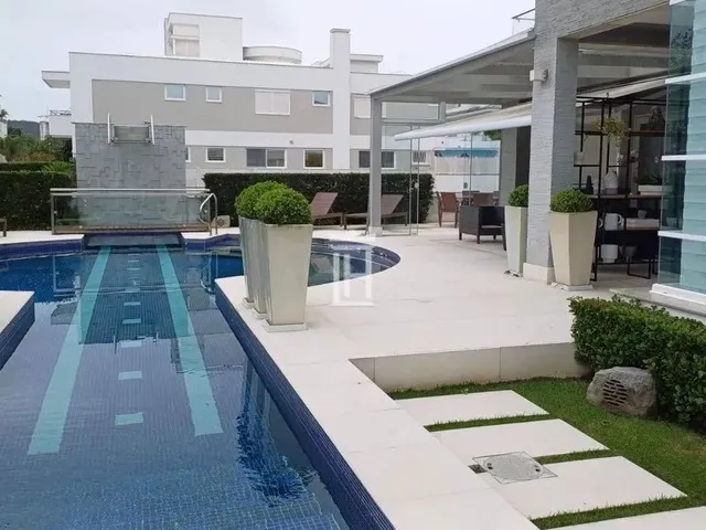 Imagem 14: Casa de Alto Padrão em Jurerê Internacional