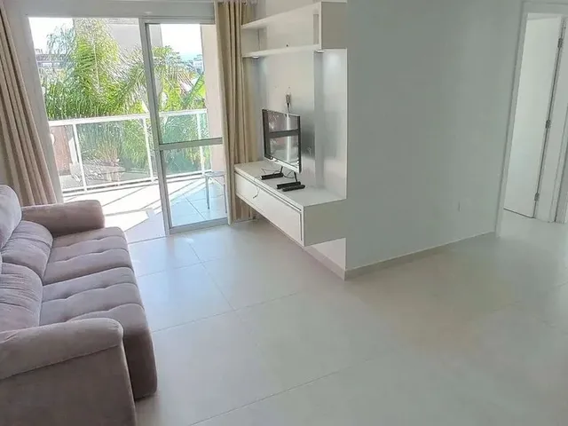 Imagem: O apartamento possui 2 Dormitórios, 1 Suíte, 1 Banheiro,