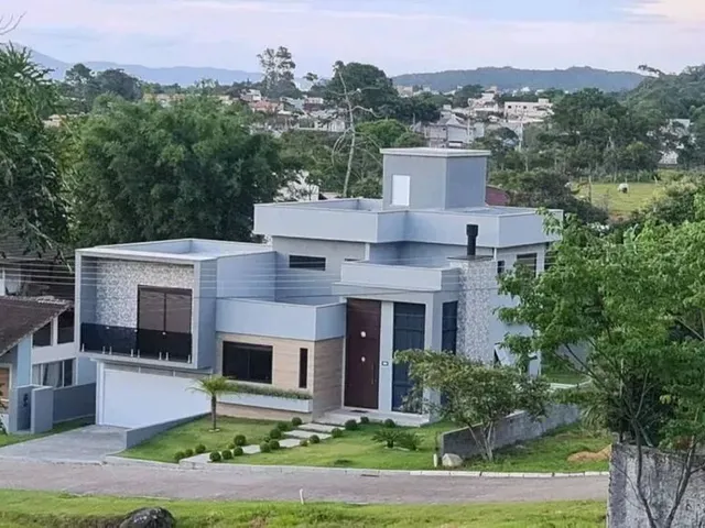 Imagem: Casa À Venda no Bairro Cachoeira do Bom