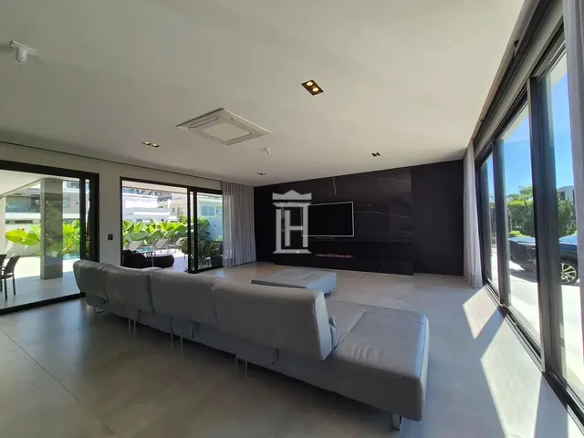 Imagem 8: Casa de Alto Padrão em Jurerê Internacional