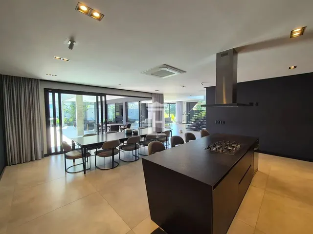 Imagem 6: Casa de Alto Padrão em Jurerê Internacional