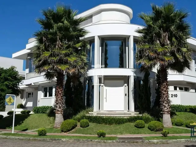 Imagem 1: Casa de Alto Padrão em Jurerê Internacional