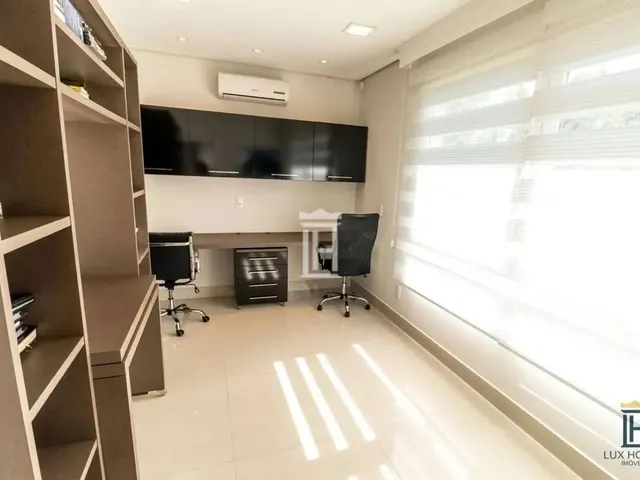 Imagem 4: Casa de Alto Padrão em Jurerê Internacional