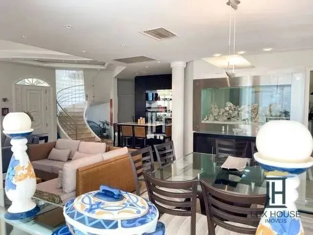 Imagem 4: Casa de Alto Padrão em Jurerê Internacional