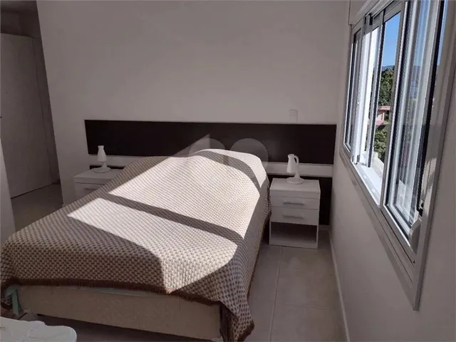 Imagem 15: Apartamento À Venda com 3 Quartos, Sendo 1 Suíte, no Condomínio Vila Lorenzo
