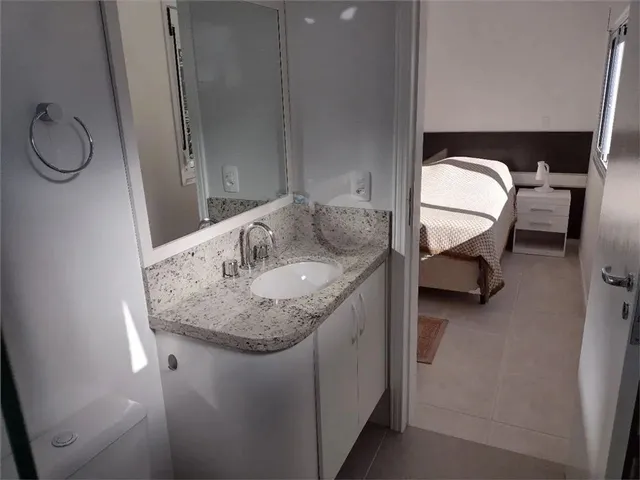 Imagem 6: Apartamento À Venda com 3 Quartos, Sendo 1 Suíte, no Condomínio Vila Lorenzo