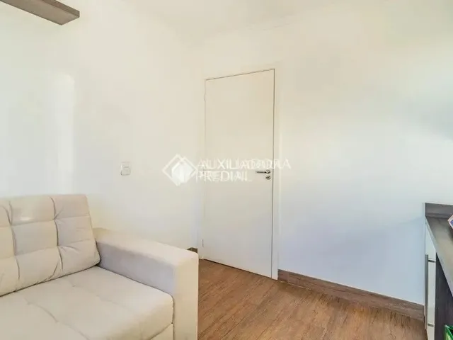Imagem 12: Imóvel para Venda com 84 Metros Quadrados com 3 Quartos em Sarandi - Porto Alegre - Rs