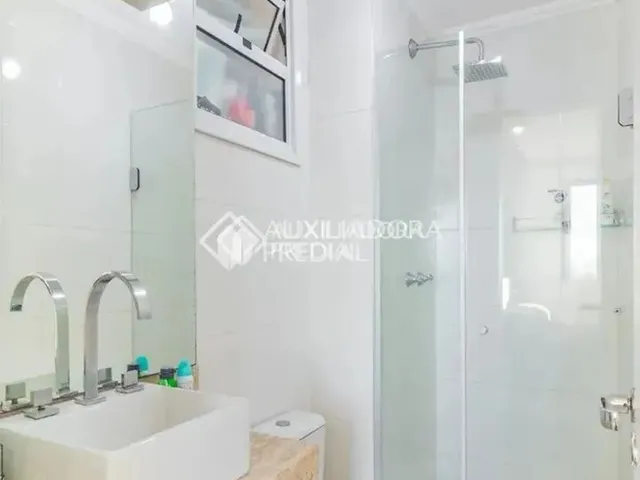 Imagem 9: Imóvel para Venda com 84 Metros Quadrados com 3 Quartos em Sarandi - Porto Alegre - Rs