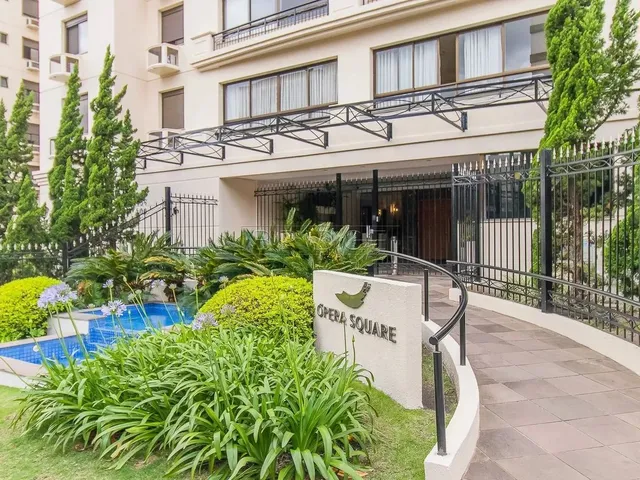 Imagem: O apartamento possui 2 Dormitórios, 1 Suíte, 2 Banheiros,