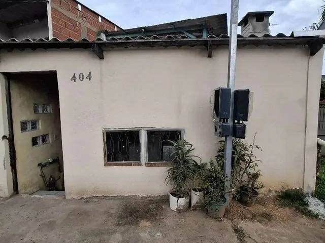 Imagem: Casa com 04 Dormitórios, com Ar Split