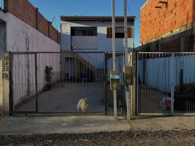 Imagem 1: 2 Casas Separadas Ótimo pra Alugar