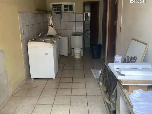 Imagem 2: Sobrado com 5 Quartos Sendo 3 Suítes Montado em Armários Amplo Quintal Oportunidade