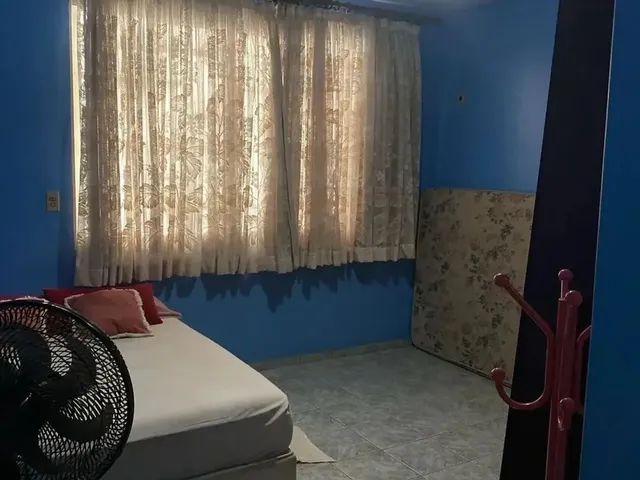 Imagem 8: Sobrado com 5 Quartos Sendo 3 Suítes Montado em Armários Amplo Quintal Oportunidade