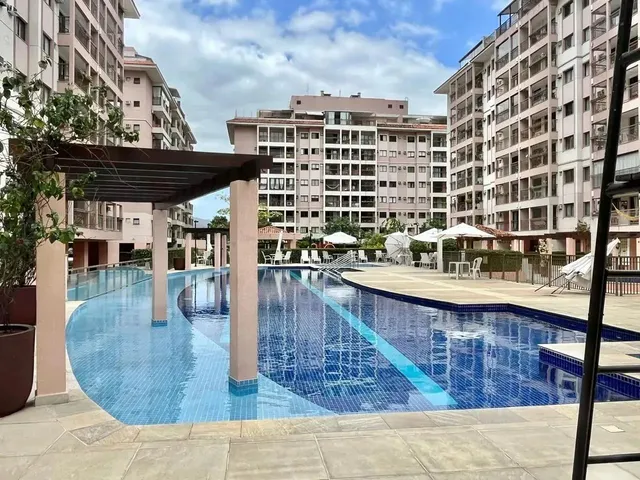 Imagem: O apartamento possui 2 Dormitórios, 1 Banheiro, 1 Vaga na